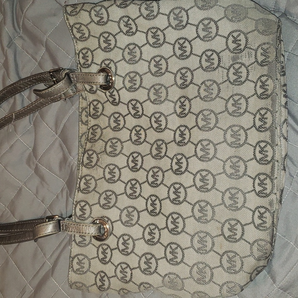 Micheal Kors Handbag